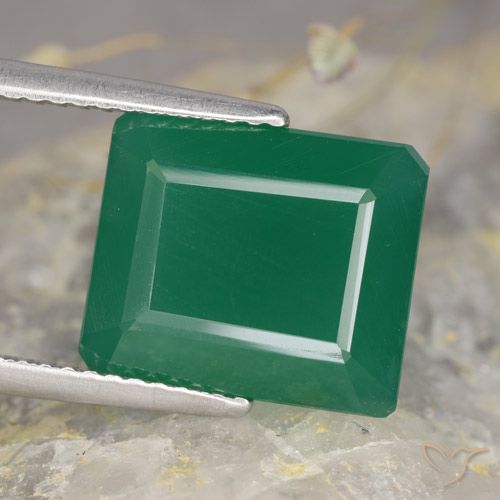 5.34ct Green Agate Gemstone | Octagon Cut | 12 x 10.1 mm | GemSelect