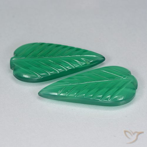 5.62 ct Green Agate, 18.7 x 9.5 mm Carved From India