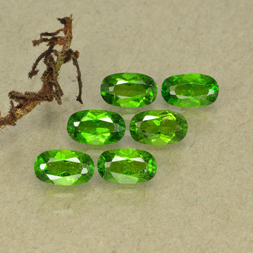 Chrome Diopside: Buy Chrome Diopside Gemstones - Affordable