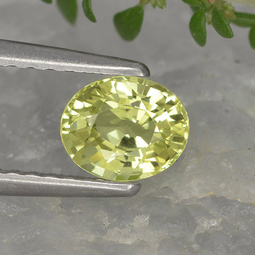 0.72ct Oval Facet Yellow Chrysoberyl from Sri Lanka, Dimension 5.8 x 4 ...