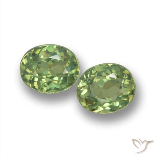 Medium Green Гранат Демантоид Камень - 0.5ct Фасетный Овал (ID: 458547)
