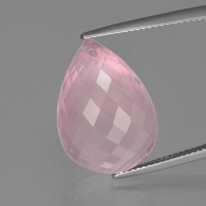Rose rosé moyen Quartz Rose gemme - 25.4ct Briolette avec un trou (ID: 365428)