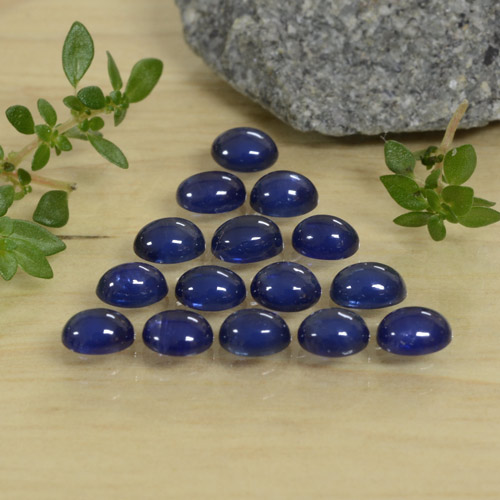 Deep Blue Sapphire Gem - 0.3ct Oval Cabochon (ID: 471409)