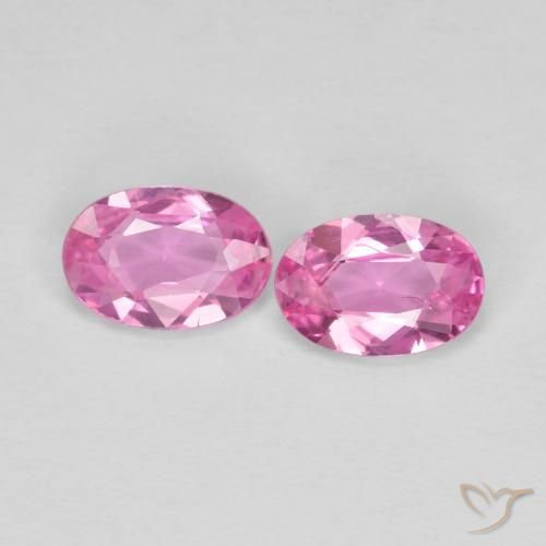 Intense Pink Zaffiro Gem - 0.4ct Ovale sfaccettato (ID: 615821)