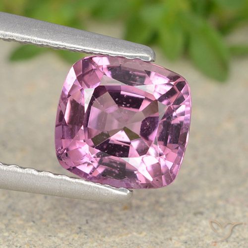 Loose Spinel Gemstones for Sale - Items in Stock | GemSelect