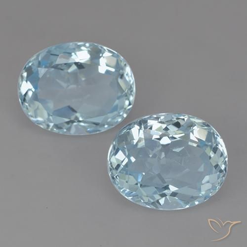 2.50 Carats! Aquamarine Faceted. 8x6 MM Oval Shape. 2 Pieces offers Lot. Calibrated Stone. Deep Blue Color. Loose Gemstone