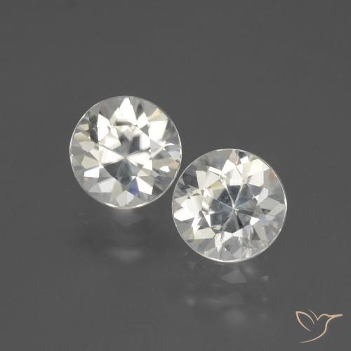 Warm White Zircon Gem - 2.1ct Diamond-Cut (ID: 405143)